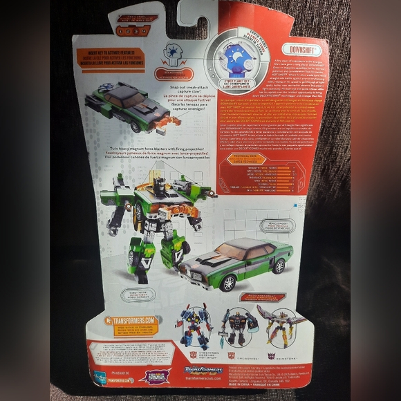 2005 Transformers Cybertron 'Downshift' NIB - Picture 2 of 2